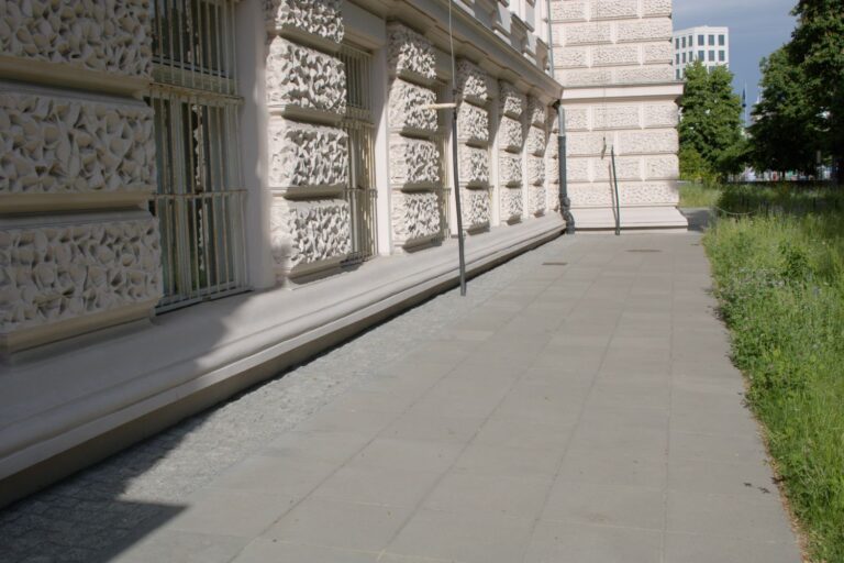 Politechnika Warszawska Pl. Politechniki 1, Warszawa – przebudowa w gmachu głównym