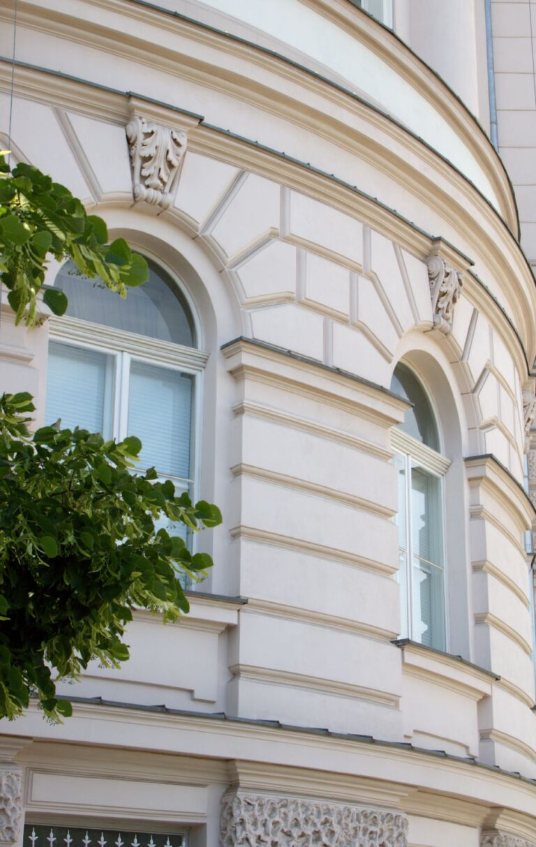 Politechnika Warszawska Pl. Politechniki 1, Warszawa – przebudowa w gmachu głównym