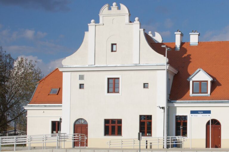 Gmina Miasto Płońsk – Poprawa dostępności do zasobów kultury w Płońsku (dworzec PKP)